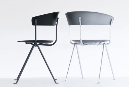 ronan-erwan-bouroullec-officina-chair-and-stool-for-magis-designboom-05