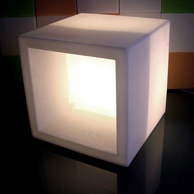 media_cube-lumineux-open-cube-slide_521