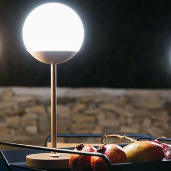 baladeuse-d-exterieur-moon-marron-led-o15cm-h41cm-fermob-normal
