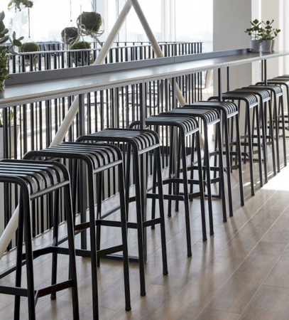 palissade-bar-stool_hay-bouroullec-design