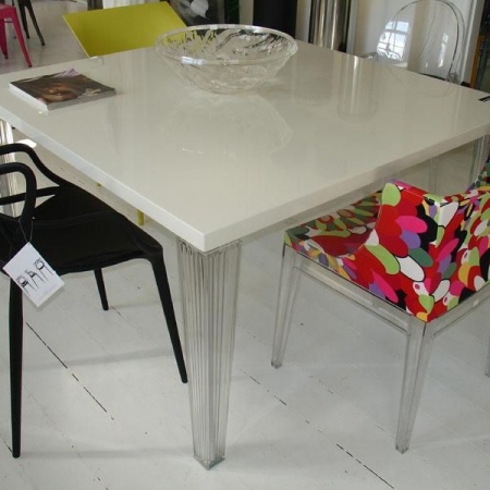 KARTELL_Top Top_Spisebord_Hvidt_DesignFields.dk-p