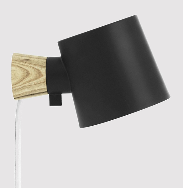 Applique Rise avec prise - Normann Copenhagen