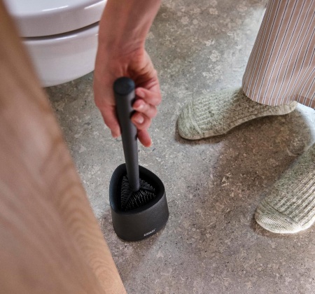 Brosse de Toilette Compacte en Silicone Noire Joseph JosephMat Flex 360 Lite Joseph Joseph
