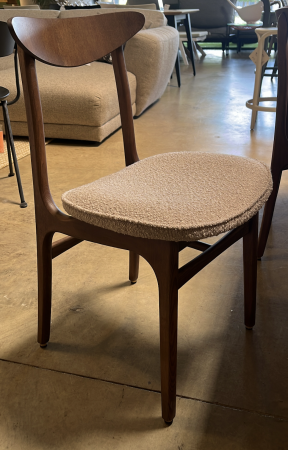 Chaise 200 190 366 Concept