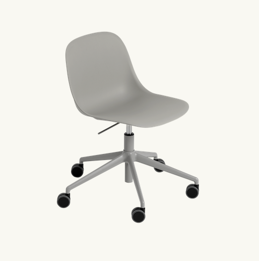 Fiber Side Chair Base pivotante avec ascenseurs � gaz et roulettes - Muuto 