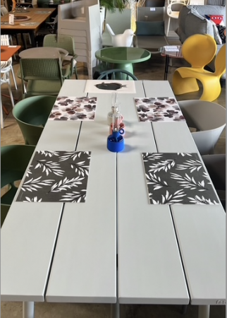 Fred\'s Table Fatboy 