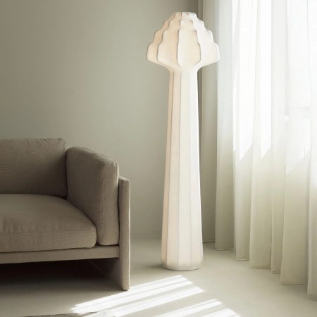 Lampadaire fantome - Normann Copenhagen