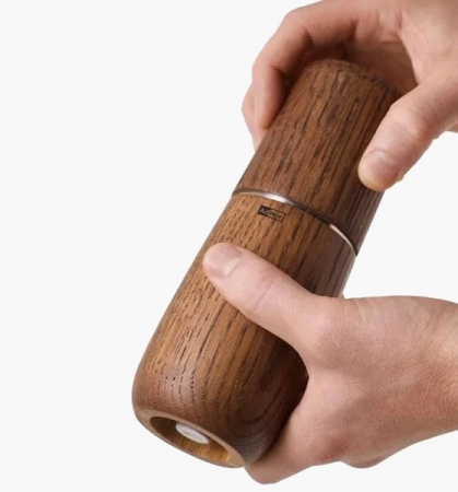 Moulin &agrave; sel, poivre \ Yono\  bois fonc&eacute; - AdHoc