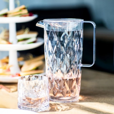 Pichet à eau  Crystal 1,6L - KOZIOL