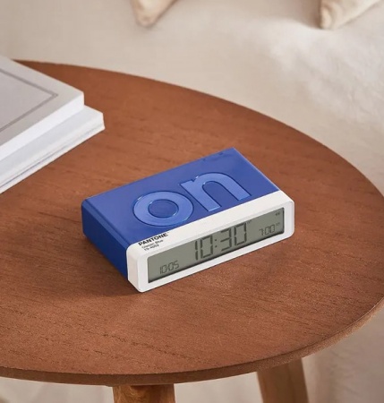 R&eacute;veil - FLIP Classic - Pantone - Bleu - Lexon X