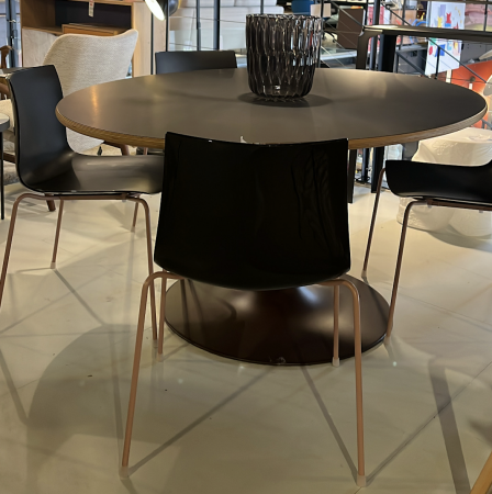 Table Clarion Artifort 