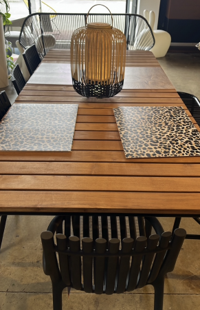 Table Vig Normann Copenhagen