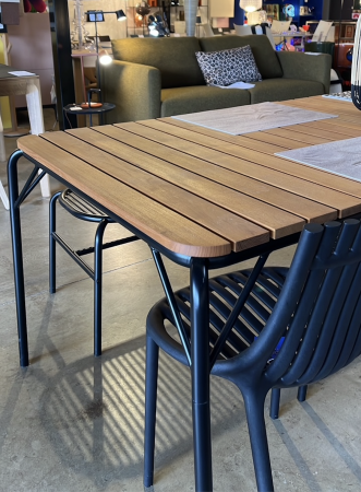 Table Vig Normann Copenhagen