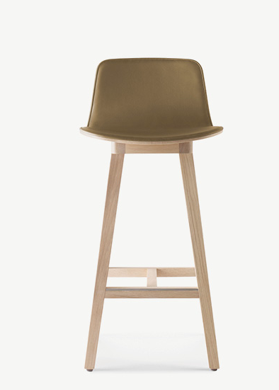 Tabouret Kuskoa cuir pieds ch�ne.