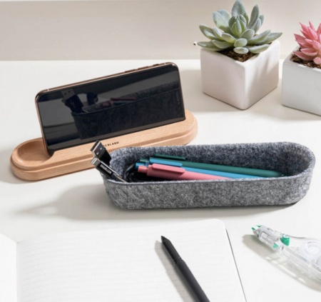 Trousse � crayons - Pencil case - feutre et bois - Kikkerland