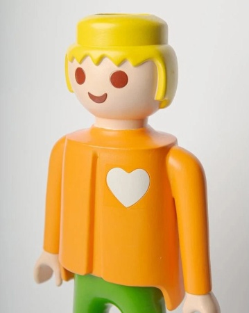 Vase Playmobil - gar&ccedil;on orange - Blogo